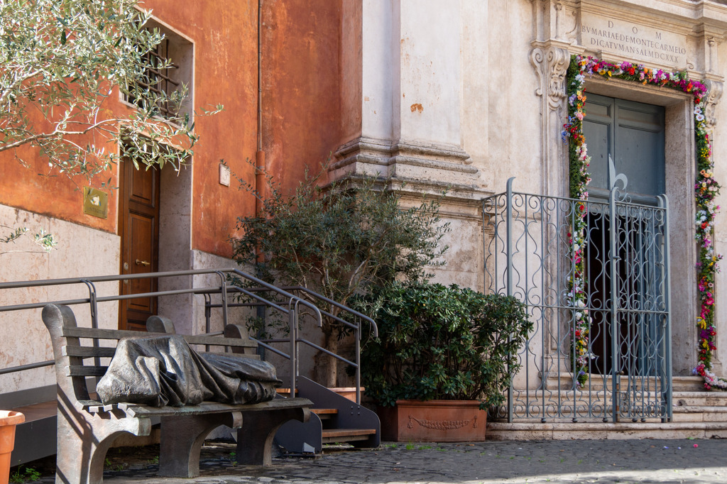 7 febbraio: la chiesa di Sant'Egidio è aperta tutto il giorno per tutti coloro che vogliono sostare in preghiera con noi